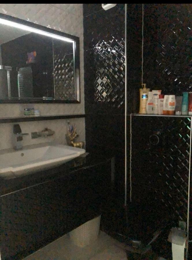 Lovely 2 Bedroom Condo In Gjilan. エクステリア 写真