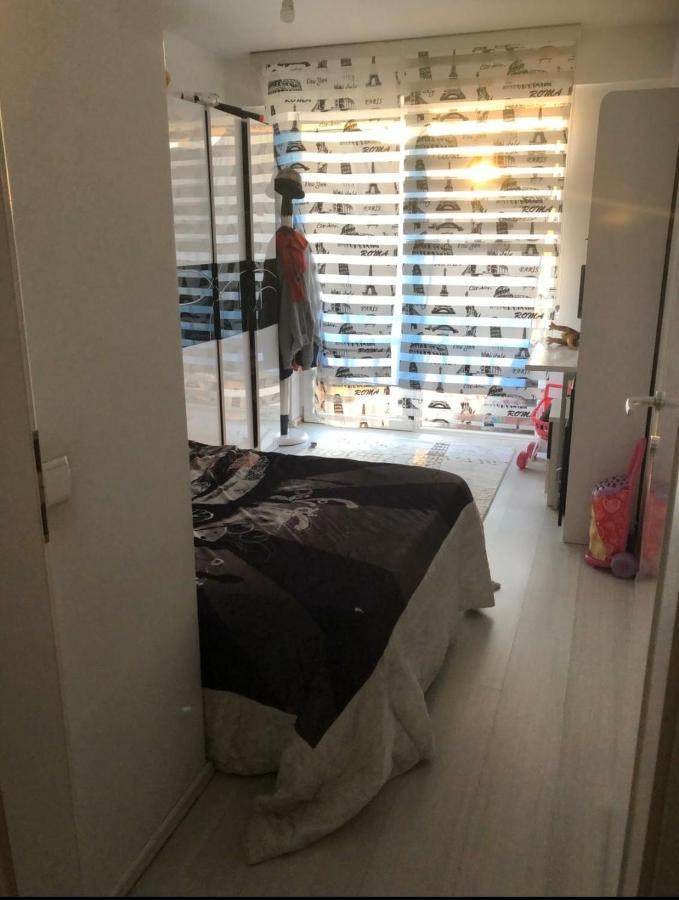 Lovely 2 Bedroom Condo In Gjilan. エクステリア 写真